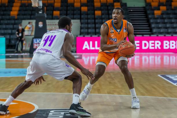 接决定了勇 接决定了勇