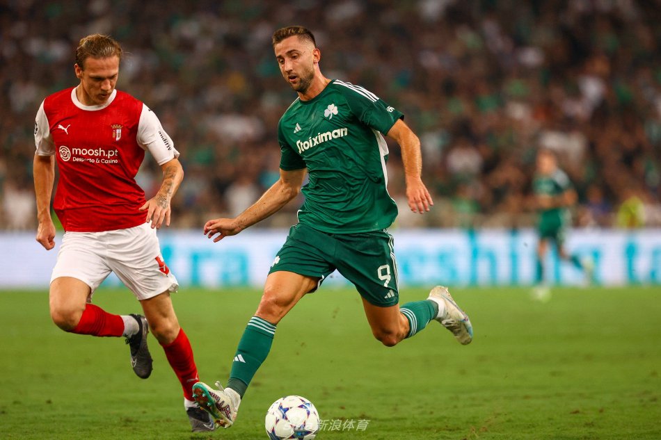 由后卫补射 由后卫补射