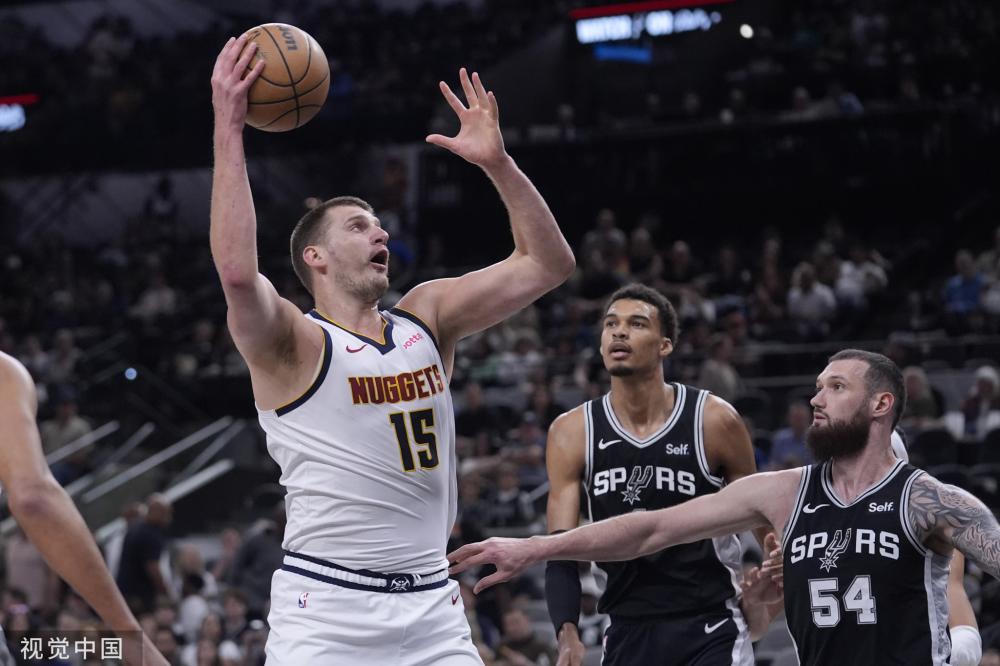 在比赛中 在比赛中